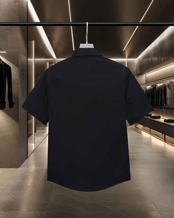 ブランドシャツ背面デザイン